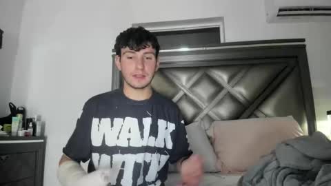 Snapshot of gayndepressed chatting on March 18, 2026, 4:37 am Trace online show from March 18, 2026, 4:37 am