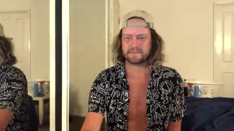 gcsurfer81 online show from January 7, 2026, 9:34 am