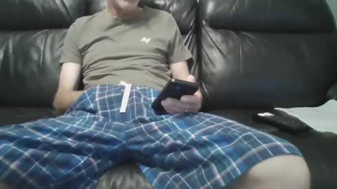 Snapshot of geeezer64 chatting on August 3, 2026, 1:48 am geeezer64 online show from August 3, 2026, 1:48 am