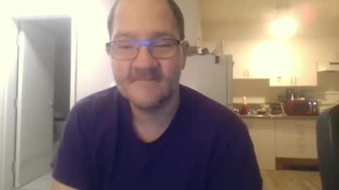 Snapshot of geekgamer41 chatting on September 21, 2025, 10:28 am geekgamer41 online show from September 21, 2025, 10:28 am