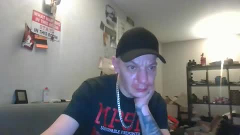 geelock online show from February 2, 2026, 3:49 am