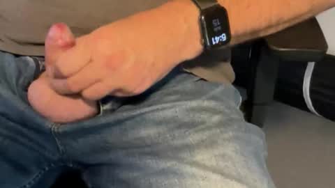 Snapshot of geelongguy chatting on March 15, 2026, 6:41 am Chris online show from March 15, 2026, 6:41 am