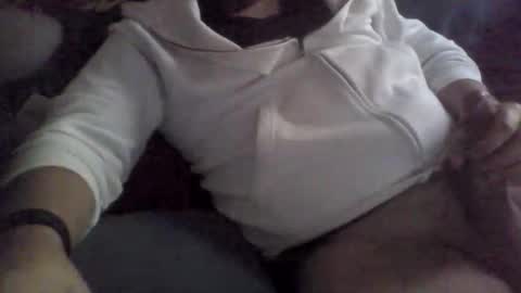 geiser091 online show from November 4, 2025, 8:46 am