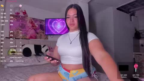 Snapshot of gemagranadoss_ chatting on October 18, 2025, 12:57 am   online show from October 18, 2025, 12:57 am