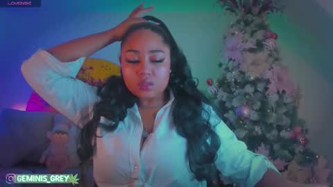 Geminis online show from December 21, 2025, 5:03 am