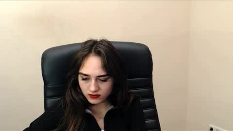 Gemma online show from December 10, 2024, 10:06 am