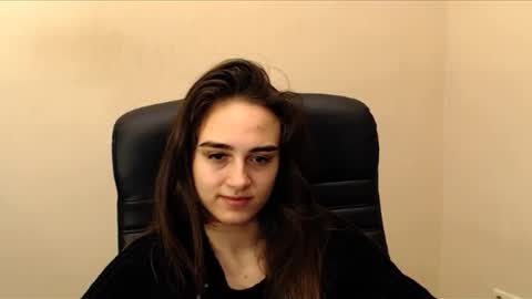 Gemma online show from December 15, 2024, 11:23 am