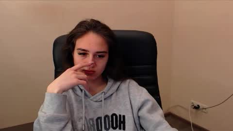 Gemma online show from April 27, 2026, 6:22 am