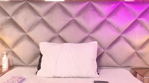 Snapshot of gemma_sm chatting on September 20, 2025, 3:29 am Maria  online show from September 20, 2025, 3:29 am