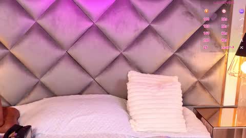 Snapshot of gemma_sm chatting on October 16, 2025, 3:18 am Maria  online show from October 16, 2025, 3:18 am