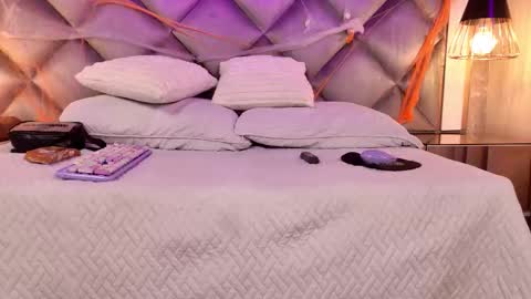 Snapshot of gemma_sm chatting on October 19, 2025, 3:07 am Maria  online show from October 19, 2025, 3:07 am