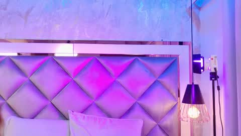 Maria  online show from February 4, 2026, 3:01 am