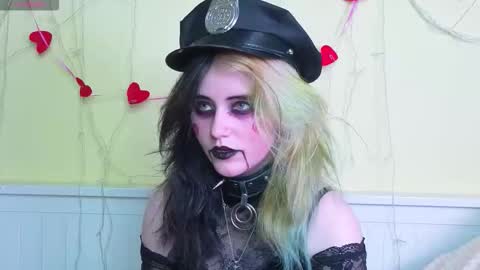 Snapshot of gemmafulwood chatting on October 31, 2025, 6:31 pm Ilona online show from October 31, 2025, 6:31 pm