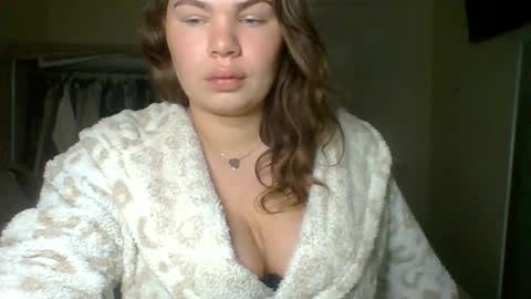 Snapshot of gemmarmalade chatting on October 19, 2025, 6:14 am GEMMARMALADE online show from October 19, 2025, 6:14 am