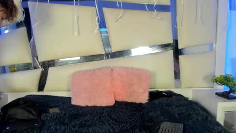 Snapshot of genesis_js chatting on November 15, 2025, 3:04 am genesis_js online show from November 15, 2025, 3:04 am