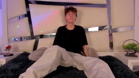 Snapshot of genesis_js chatting on January 9, 2026, 4:37 am genesis_js online show from January 9, 2026, 4:37 am