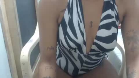 genesis_latina20 online show from February 3, 2026, 6:51 am