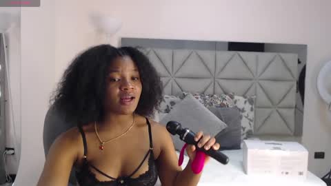 Snapshot of genesis_moretz chatting on April 25, 2026, 4:26 am GENESIS online show from April 25, 2026, 4:26 am