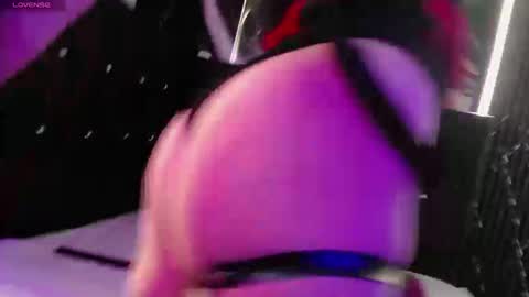 Snapshot of genesisrea__ chatting on October 21, 2025, 8:53 pm genesisrea__ online show from October 21, 2025, 8:53 pm