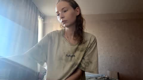 Emmi online show from September 22, 2025, 12:29 pm