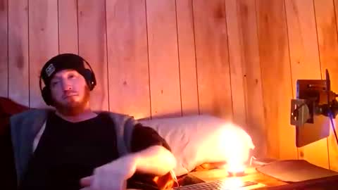 genitalwars online show from March 6, 2026, 10:01 am