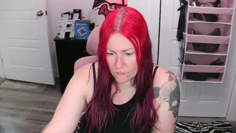 Genny Rock   and  online show from June 5, 2026, 11:38 am