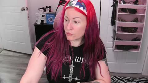 Genny Rock   and  online show from June 13, 2026, 12:47 pm