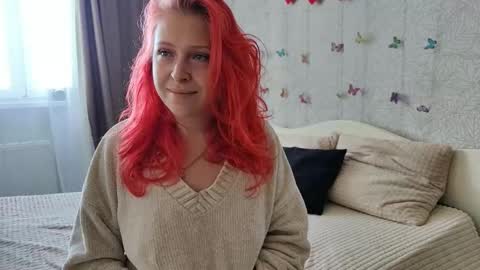 Snapshot of genrikhbecca chatting on October 17, 2025, 8:06 am GenrikhBecca online show from October 17, 2025, 8:06 am