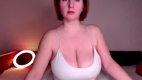 Chrisa online show from February 7, 2025, 4:27 am