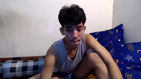 Rayl online show from March 23, 2026, 4:00 pm