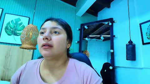 Snapshot of geo_jonnes25 chatting on April 22, 2026, 10:06 am Geo J online show from April 22, 2026, 10:06 am