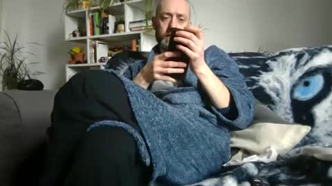 Geon online show from November 9, 2025, 12:36 pm