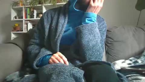 Geon online show from November 14, 2025, 8:46 am