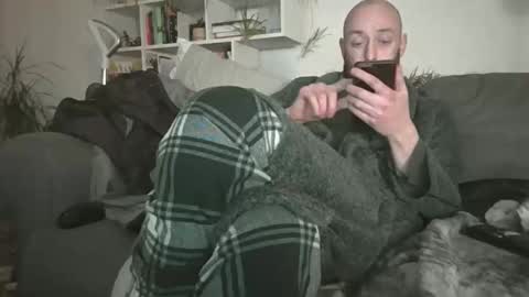 Geon online show from November 24, 2025, 4:29 pm