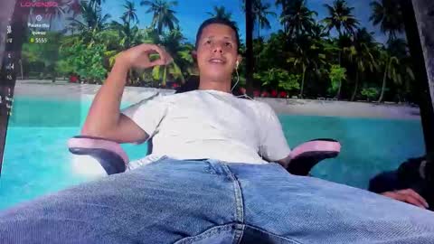 Snapshot of george_bigcock24cm chatting on March 10, 2026, 11:43 pm george_bigcock24cm online show from March 10, 2026, 11:43 pm