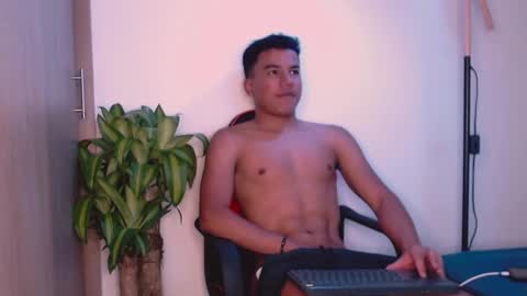 Jorge online show from December 22, 2024, 9:42 pm