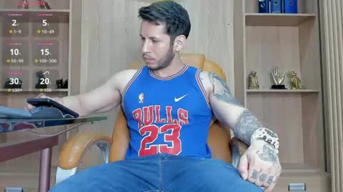 Snapshot of george_diesell_ chatting on June 11, 2026, 5:05 am George online show from June 11, 2026, 5:05 am