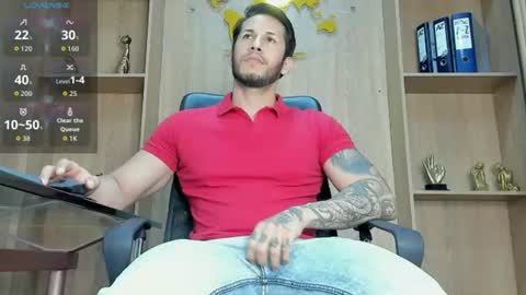 Snapshot of george_diesell_ chatting on July 17, 2026, 5:03 am George online show from July 17, 2026, 5:03 am