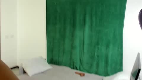 Snapshot of georgearmwrestler chatting on December 25, 2024, 4:22 pm George my Fansly  online show from December 25, 2024, 4:22 pm