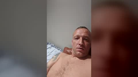 Snapshot of georgemac2405 chatting on June 22, 2026, 10:07 pm georgemac2405 online show from June 22, 2026, 10:07 pm