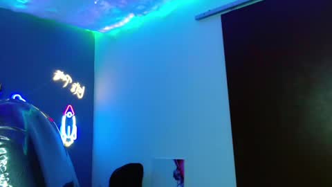 Snapshot of georgesmith_1 chatting on January 12, 2025, 11:36 pm GEORGE online show from January 12, 2025, 11:36 pm