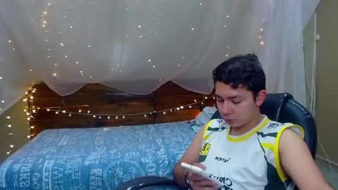 Snapshot of georgesmith_1 chatting on February 18, 2025, 9:32 am GEORGE online show from February 18, 2025, 9:32 am