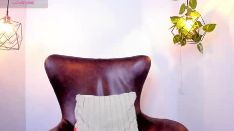 Snapshot of georgia1_ chatting on October 17, 2025, 1:20 am Georgia online show from October 17, 2025, 1:20 am