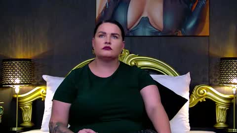 GeorgiaLerox online show from October 10, 2025, 1:43 pm