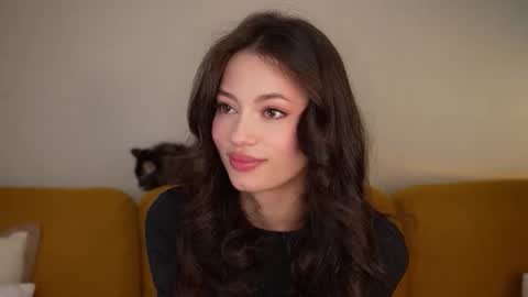 georgiamorandi online show from November 21, 2025, 10:58 am