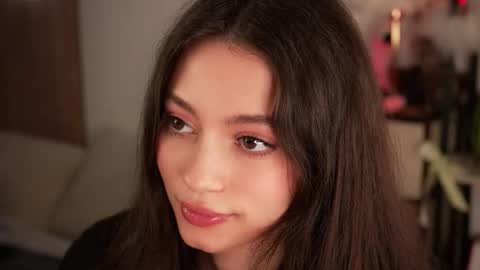 georgiamorandi online show from March 18, 2026, 2:09 pm