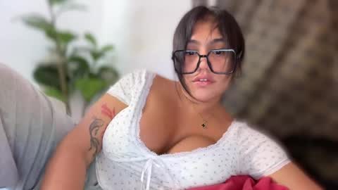 georgina online show from June 8, 2026, 1:28 am