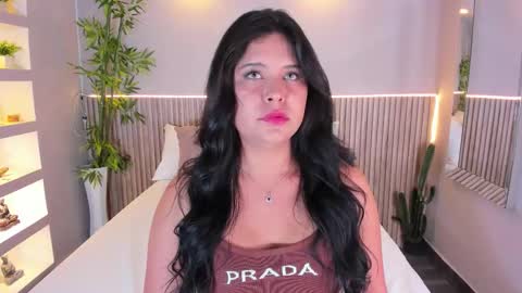 Snapshot of georginareyes chatting on February 20, 2026, 10:43 pm GeorginaReyes online show from February 20, 2026, 10:43 pm