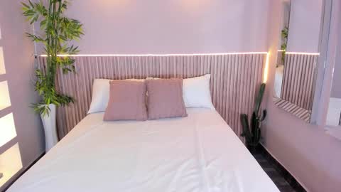 Snapshot of georginareyes chatting on March 9, 2026, 10:47 pm GeorginaReyes online show from March 9, 2026, 10:47 pm