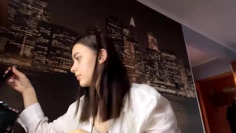 Emily online show from September 29, 2025, 8:41 am